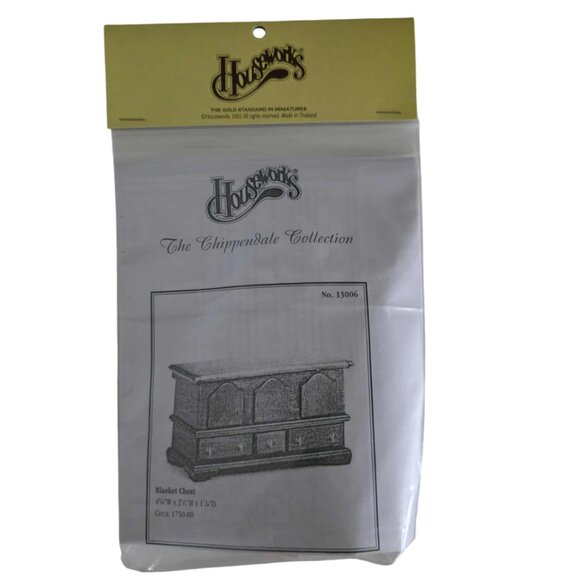 NWT Houseworks Shenandoah Designs Blanket Chest Doll House Miniature Kit - Picture 1 of 4